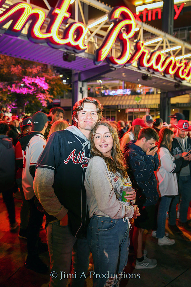 Braves Couple Ready to Cheer