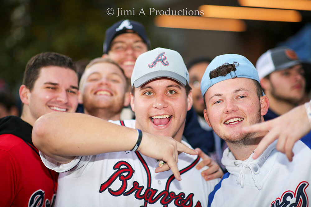 Excited Braves fans