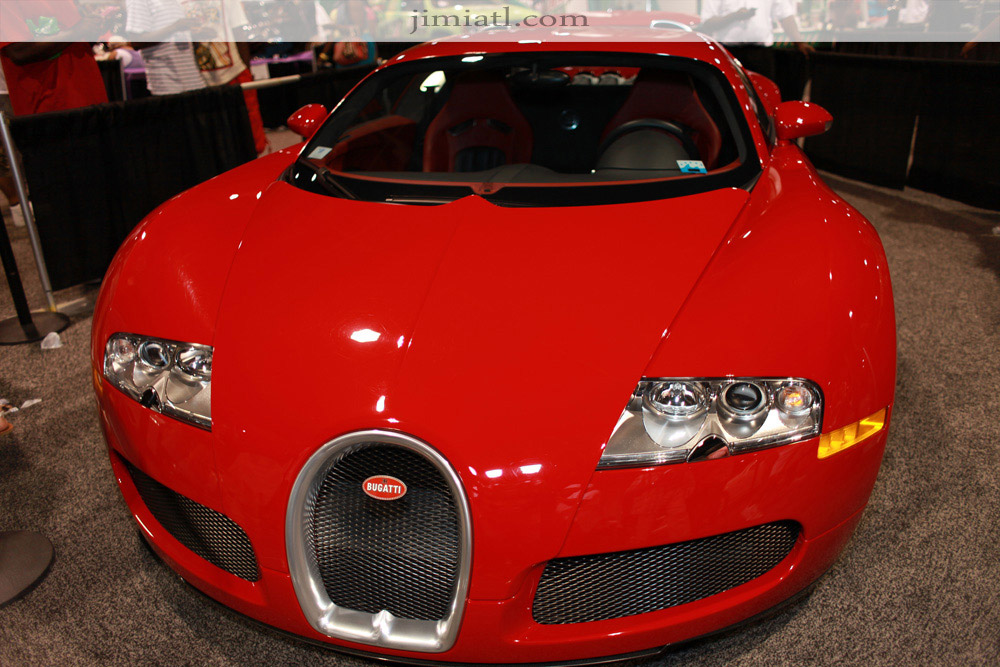 Bugatti Shines At Car Show