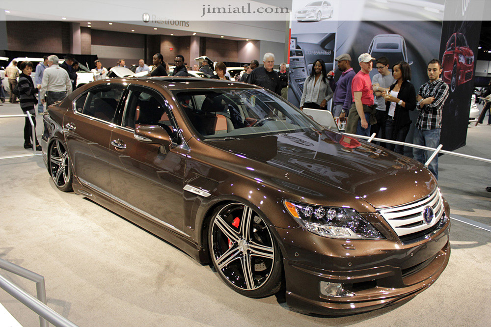 Brown Sporty Lexus